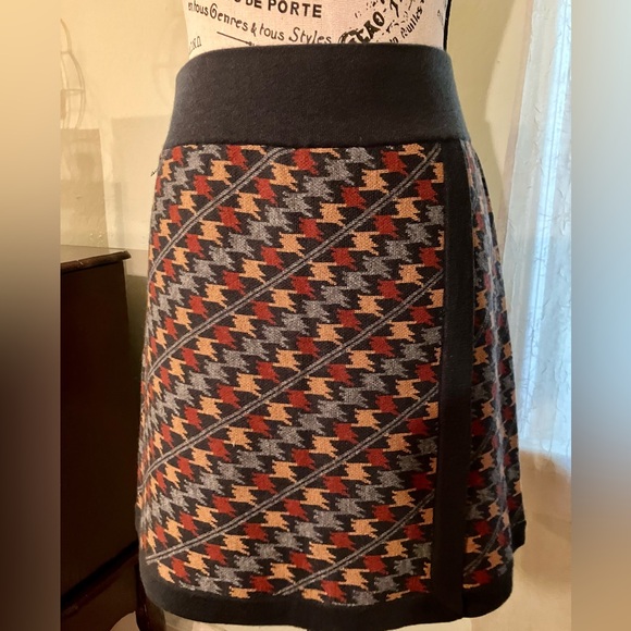 NWT, Title Nine, It’s a Wrap sweater skirt, M - Picture 4 of 12